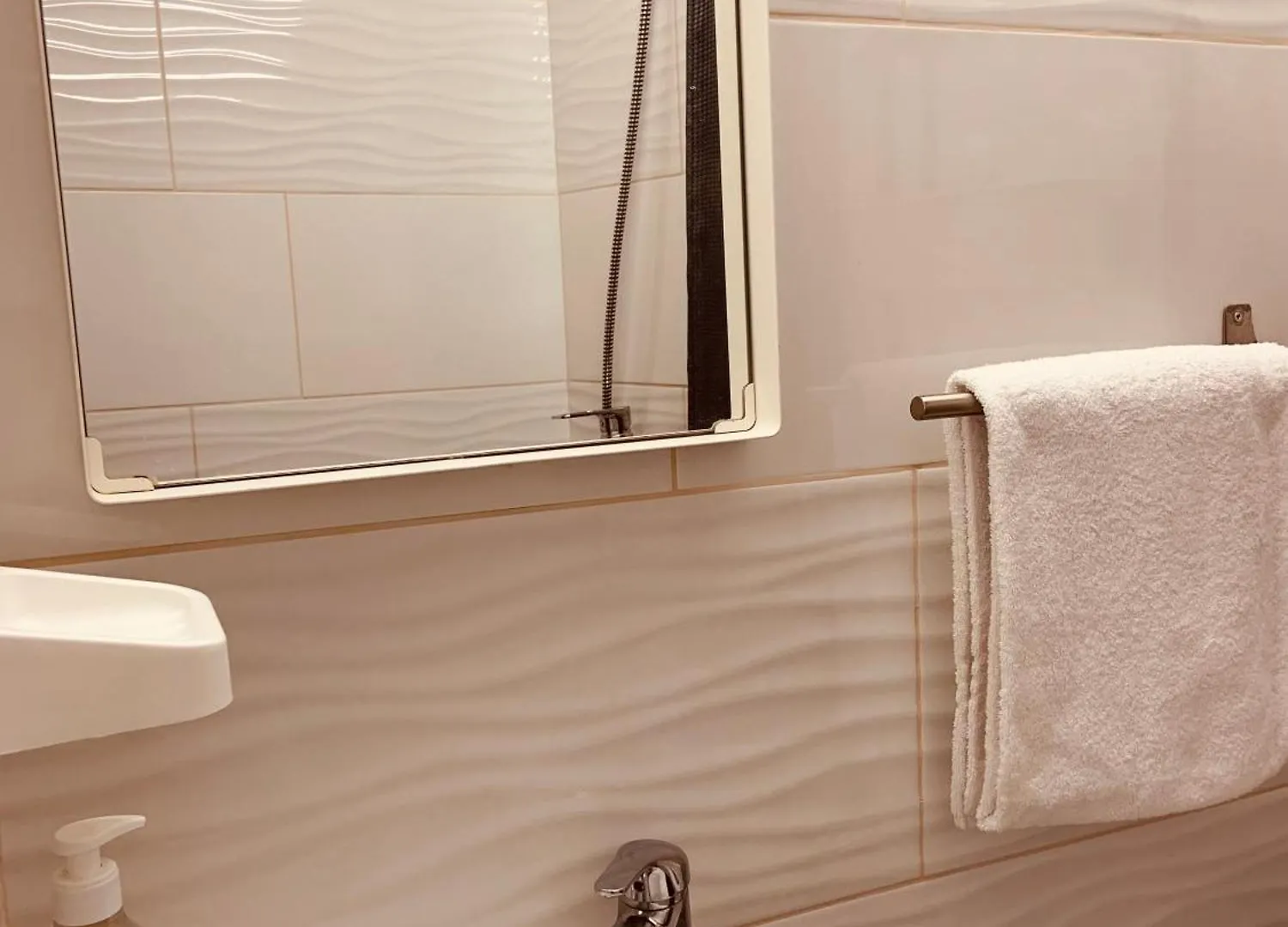 Apartment Studio Anvers Paris France