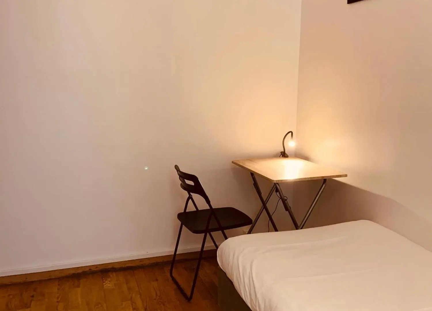 Apartment Studio Anvers Paris