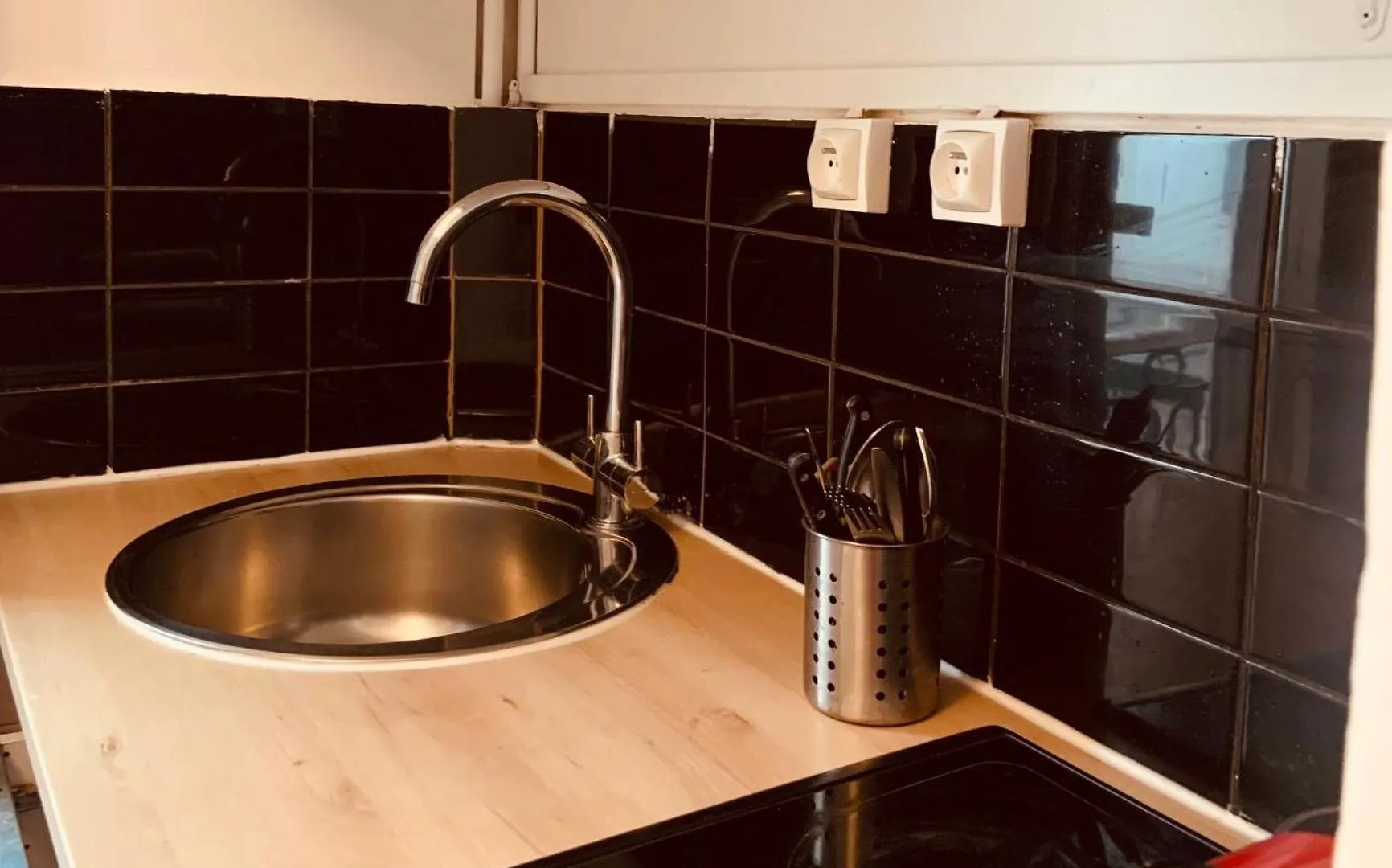 Apartment Studio Anvers Paris